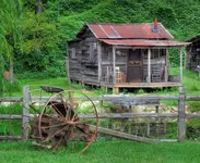 1V old shack.webp 1V old shack.webp