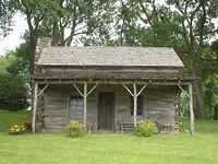 Lake-View-Log-Cabin.webp Lake-View-Log-Cabin.webp