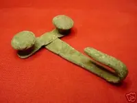 bucklehooks_roundstud_frontside_ebay.webp