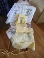 aprons c.webp