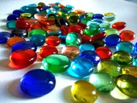 New-arrival-multicolor-glass-beads-fish-tank-decoration-stone-Size-about-1-5-1-7-cm.webp