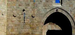 pole-gate_A1.webp