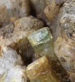 apatite crystal.webp
