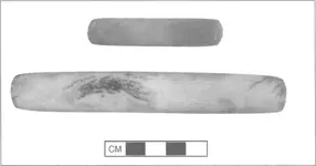 Mountain-sheep-horn-flaking-tools-of-two-different-sizes-from-Cache-1-of-Sand-Dune.webp