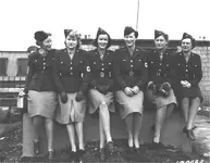 women-in-uniform-world-war-ii-11.webp