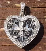 Heartlocket1.webp