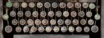 typewriter-keyboard manual.webp