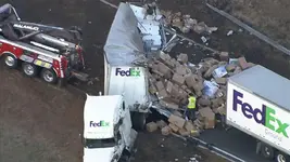 141215_WABC_FEDEX_CRASH_16x9_992.webp