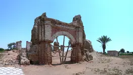 panoramio-27950401.webp
