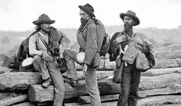 pic_giant_091314_SM_Confederate-Soldiers-2.webp