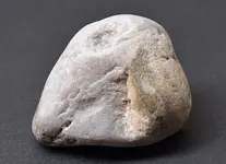 fluorescent lake chert4.webp