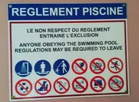 funny-translation-fail-89-59b0f417dbdfb__605.webp