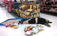 funny-drunk-people-dumpaday-410.webp