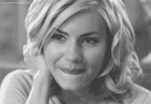 sexy_auf_lippe_beissen-007.gif