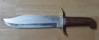 330px-Bowie_knife_1.webp
