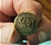 L I railroad button 2.webp
