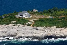 overset island.webp