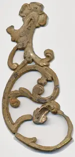 Gold-Painted-Decor.webp