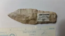 Angostura side 1.webp