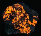 bancroft hackmanite5.webp bancroft hackmanite5.webp