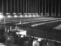 adolf-hitler-e28093-night-speech-at-zeppelinfeld-in-nuremberg-03.webp