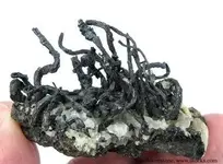 silver-wire.webp