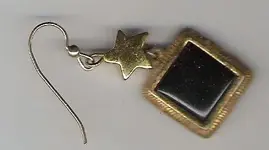 031206earring.webp