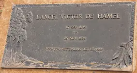 lancel victor de hamal headstone.webp