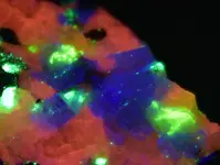franklinite with fl blue1b.webp