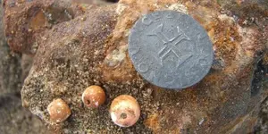 silver-coin-rosary-beads.webp silver-coin-rosary-beads.webp