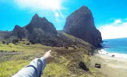 Desmoronamento local do tesouro ilha da Trindade.jpg.webp