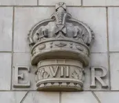Coat_of_Arms_Royal_Army_Medical_College_-_geograph.org.uk_-_1132586.webp