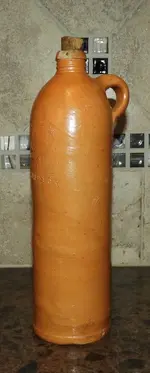 refind german bottle 2.webp