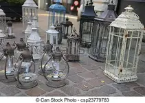 lanterns-and-lights-for-sale-at-flea-pictures_csp23779783.webp