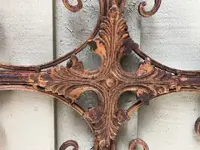 cross2.webp