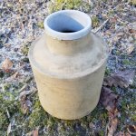 pottery jar2.jpg