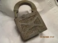 Lock2.webp