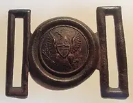 cap-roped-eagle-buckle-example.webp