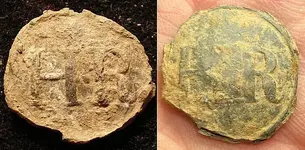 Hartley's Regiment buttons1.webp