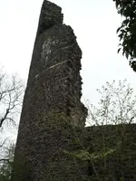 Tomburg Turmruine2.webp Tomburg Turmruine2.webp