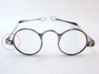 eyeglasses1.jpg