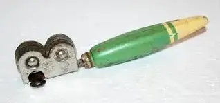 knife sharpener.webp