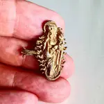 Madonna.jpg Madonna.jpg