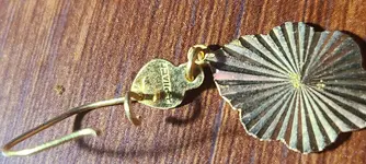 earring2.webp