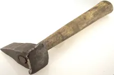 vintage_antique_blacksmith_cut_off_tool_hammer_wedge_1_.webp