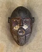 Luena-Mask 1.webp