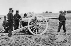 gun-French-cannon-introduction-World-War-I-1897.webp