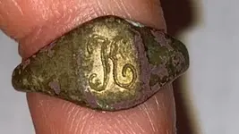 ring 1.webp