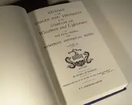 10037985231_3.webp