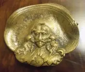 Antique-Bronze-Brass-Musketeer-DArtagnon-with-Plume-Feather.webp